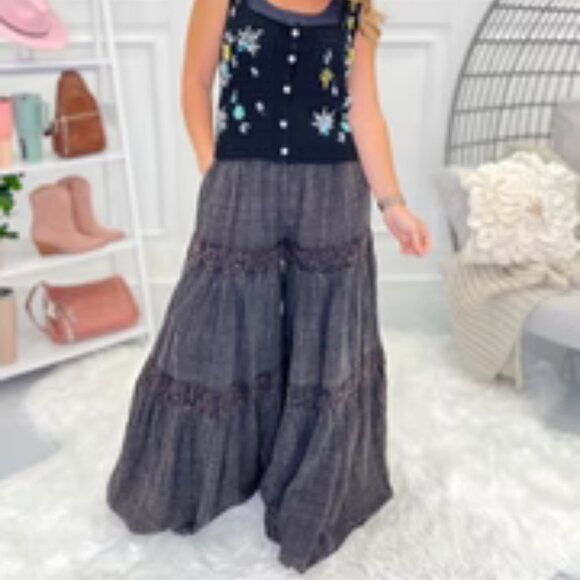 NWOT Oli & Hali Tiered Wide Leg Goth Lace Boho Smocked Pants - Picture 5 of 11